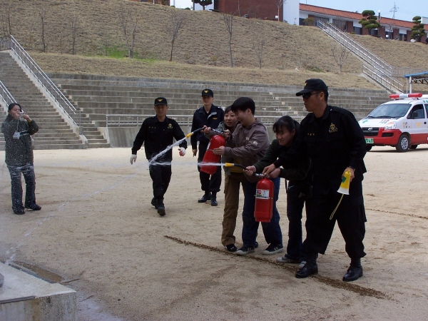경북장애인복지관 소방안전교실(2005.4.11)
